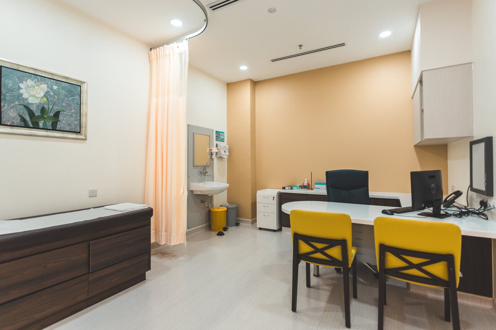 Ara Damansara Medical Centre: Eye Clinic, photograph 3