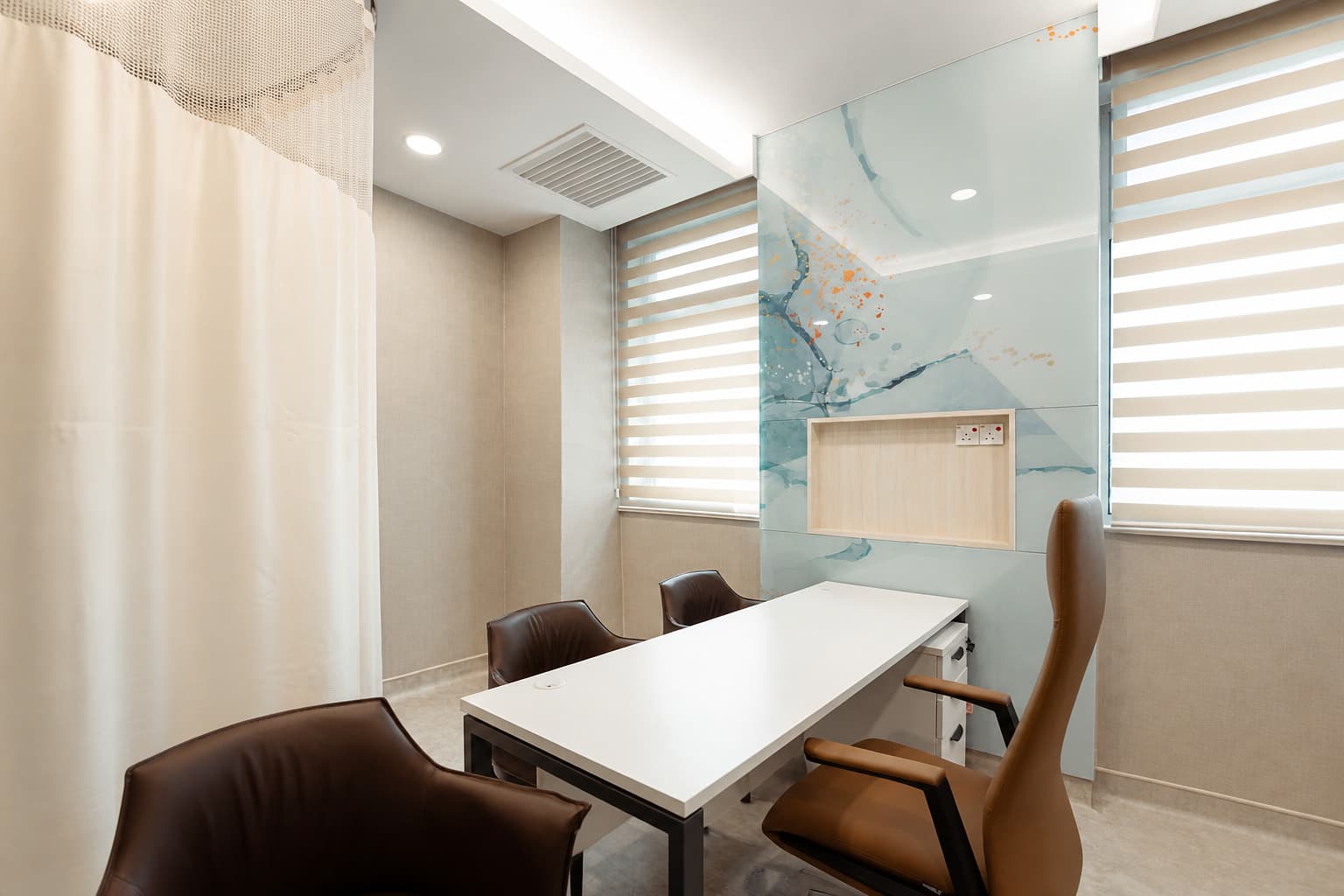 Gleneagles Hospital Kuala Lumpur: Plastic Surgery Clinic, photograph 1
