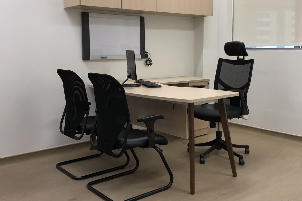 Gleneagles Hospital Kuala Lumpur: Specialist Clinics, photograph 4